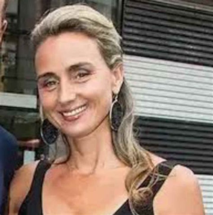 Who Is Henrita Ruizendaal? Meet The Stunning, Brunette Wife Of Dennis Bergkamp!